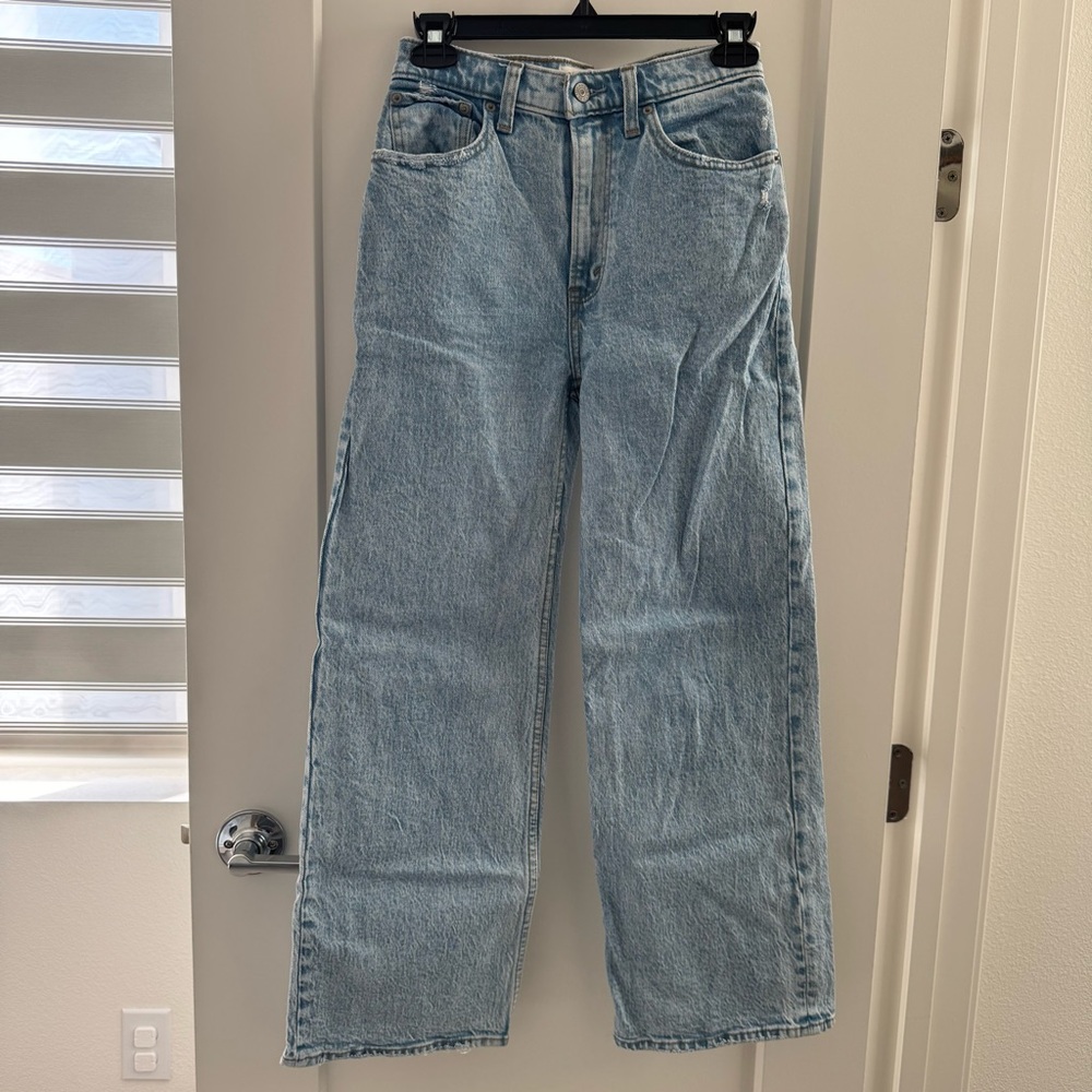 Abercrombie & Fitch 90’s Relaxed Jeans
